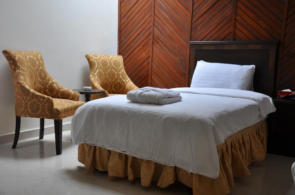 Hotel One Bhurban. 16/45