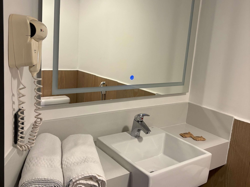 Ibis Joao Pessoa 53/55