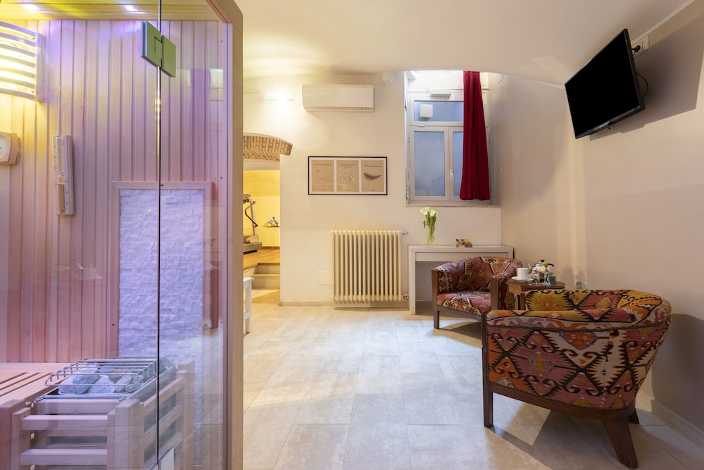 Rome Accommodation - Coronari 31/50