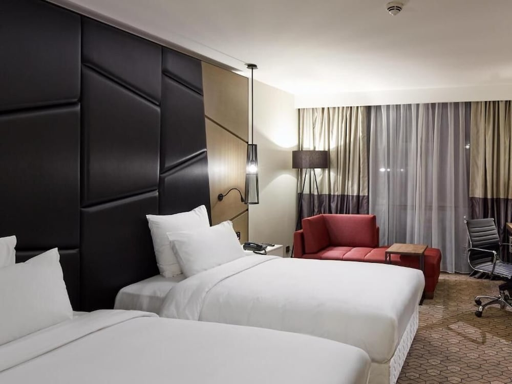 Pullman Istanbul Hotel And Convention Center 13/50