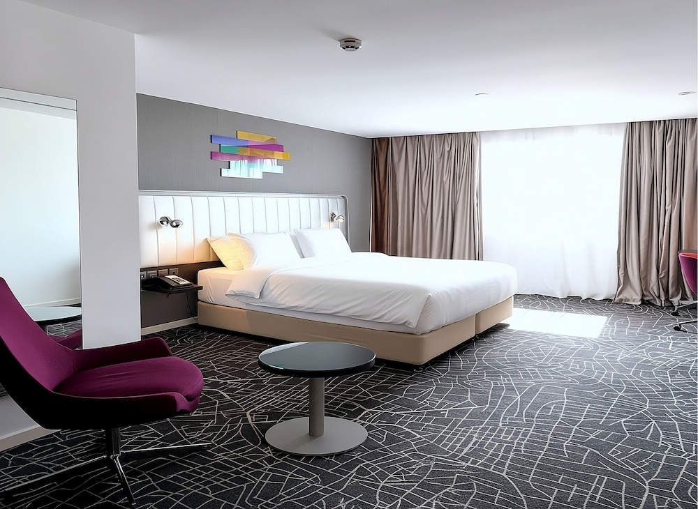 بارك إن باي راديسون الدمام(Park Inn By Radisson Dammam.) 28/73