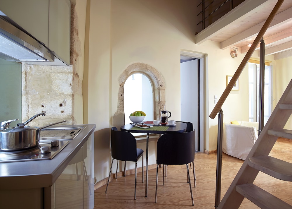 Fortino Boutique Hotel Chania 48/58