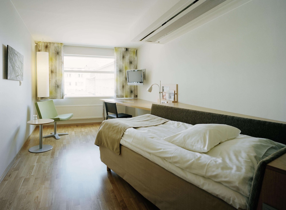 Scandic Hallandia 14/55