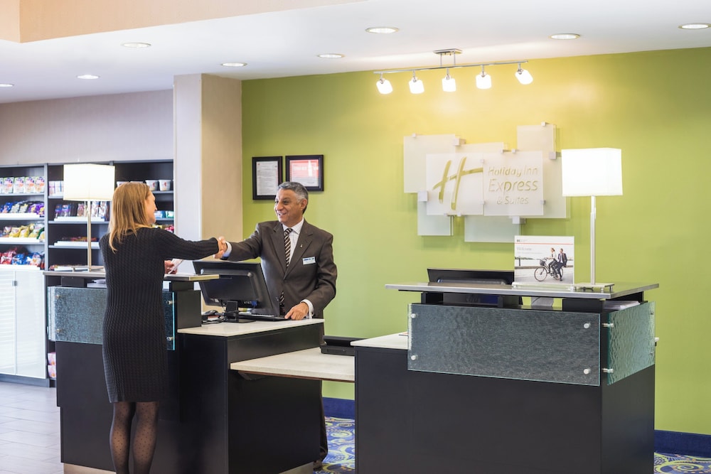 Holiday Inn Express And Suites Duluth Mall Area 11/69