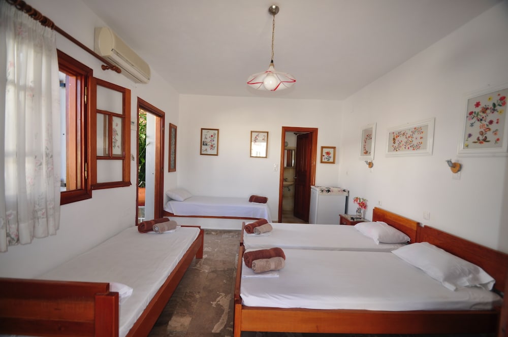 Villa Mata Pension 39/73