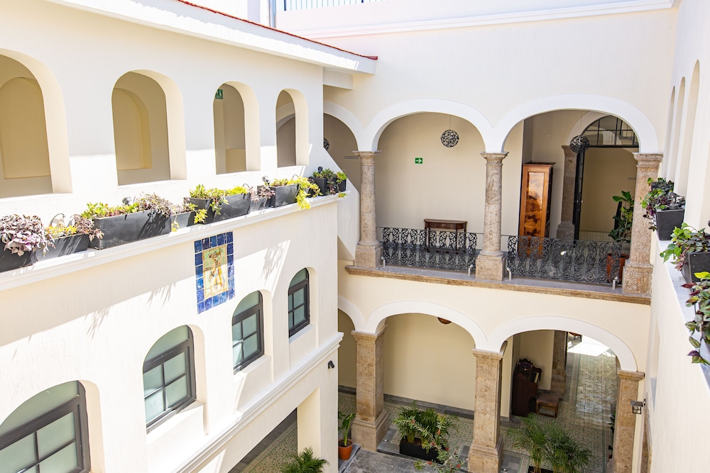 Palpatio Hotel Boutique 3/47