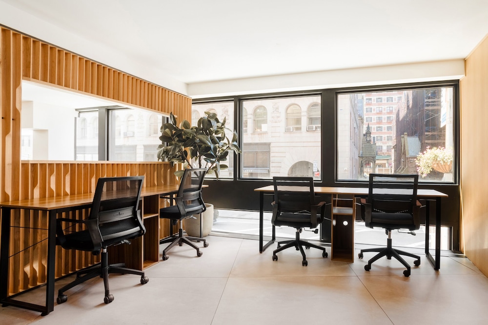Flatiron Hotel 54/62