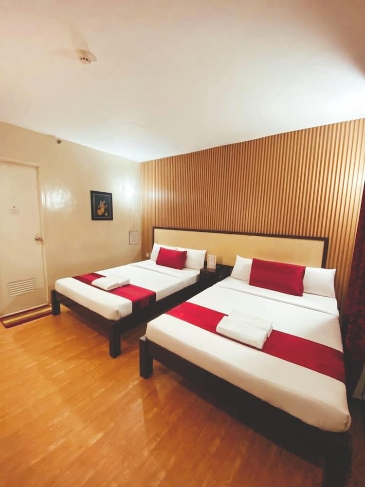 Asiatel Airport Hotel 32/60