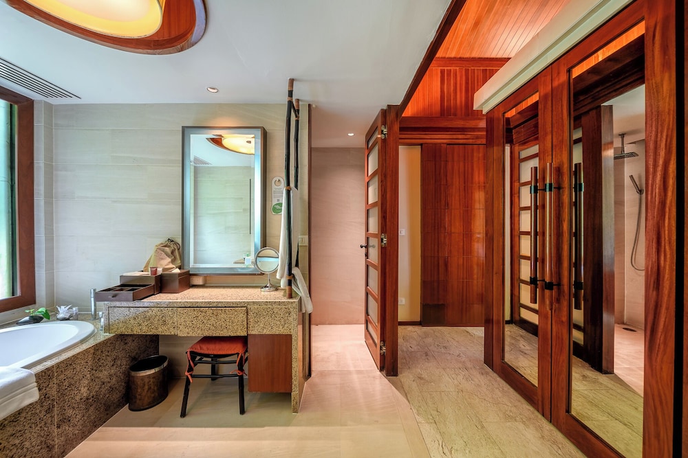 Centara Grand Beach Resort & Villas Krabi 77/79
