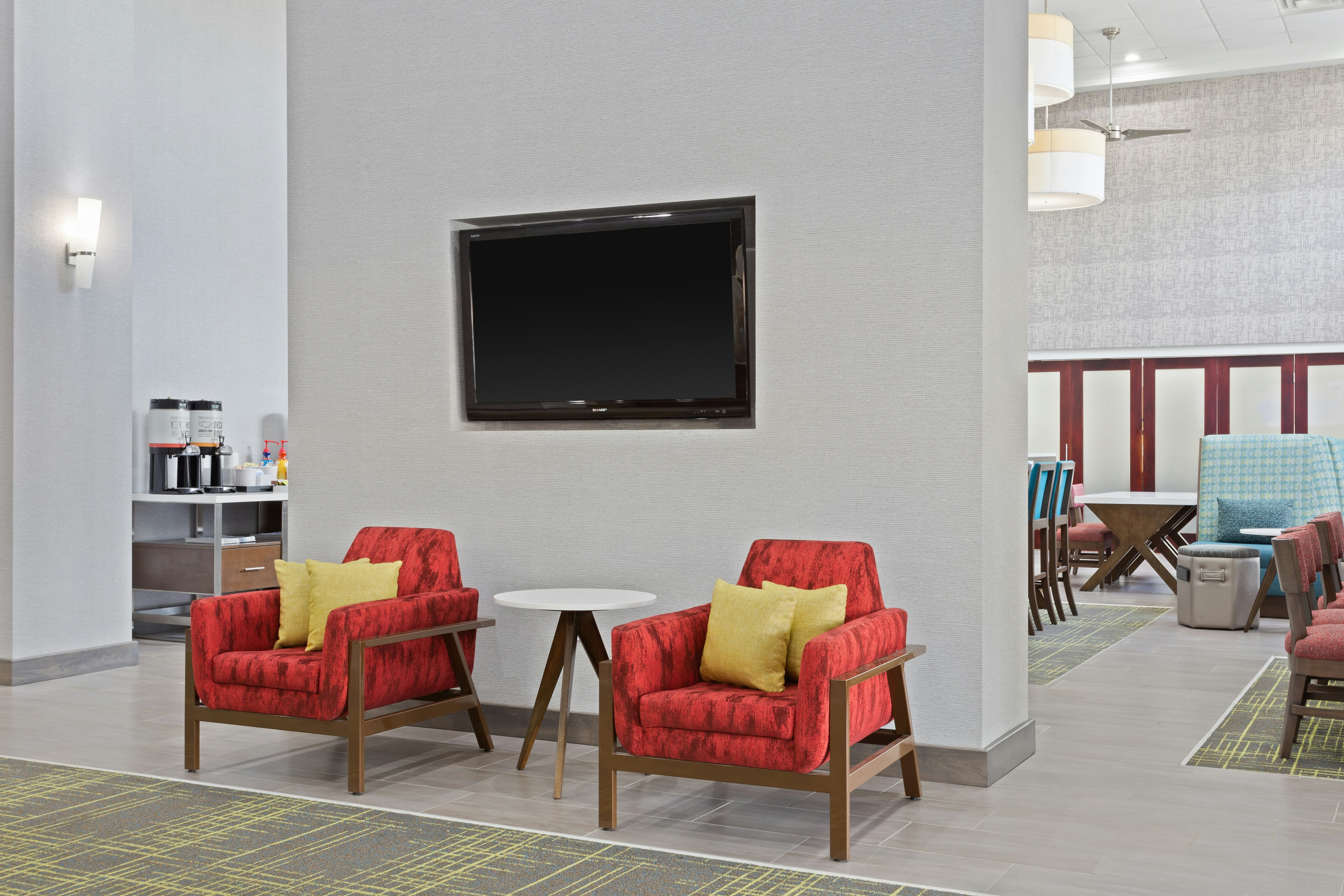 Hampton Inn And Suites Orlando International Drive North Fl 46/52
