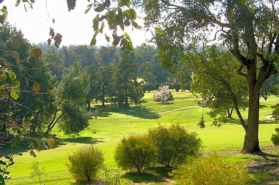Commercial Golf Resort 21/31