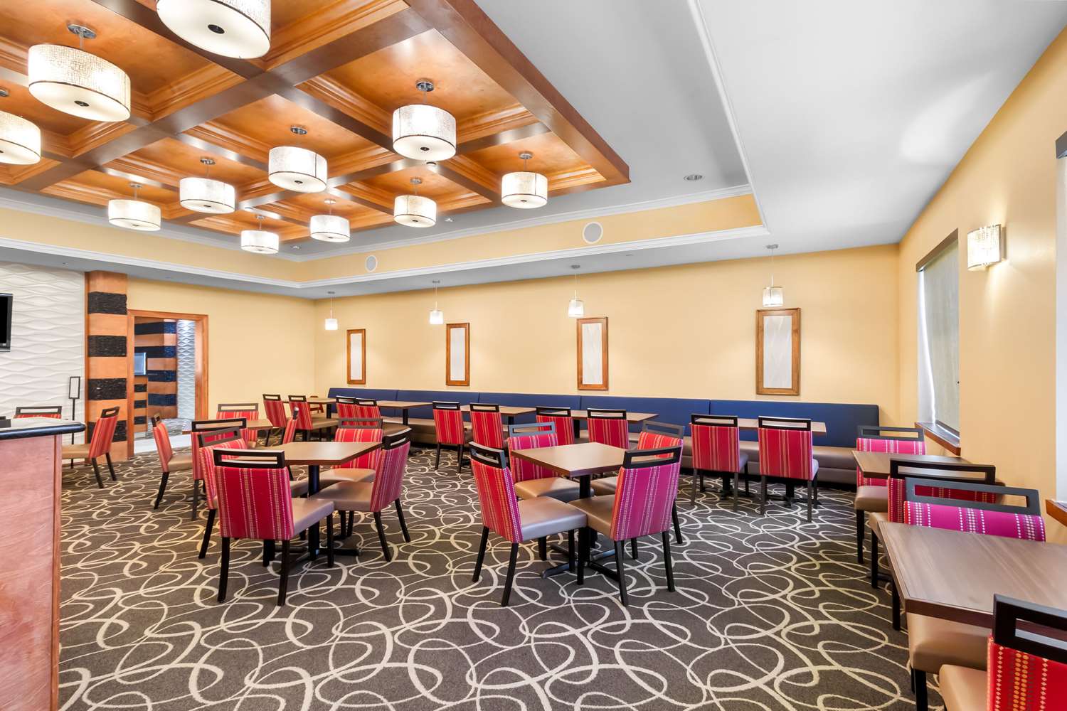 Comfort Suites At Katy Mills 30/45