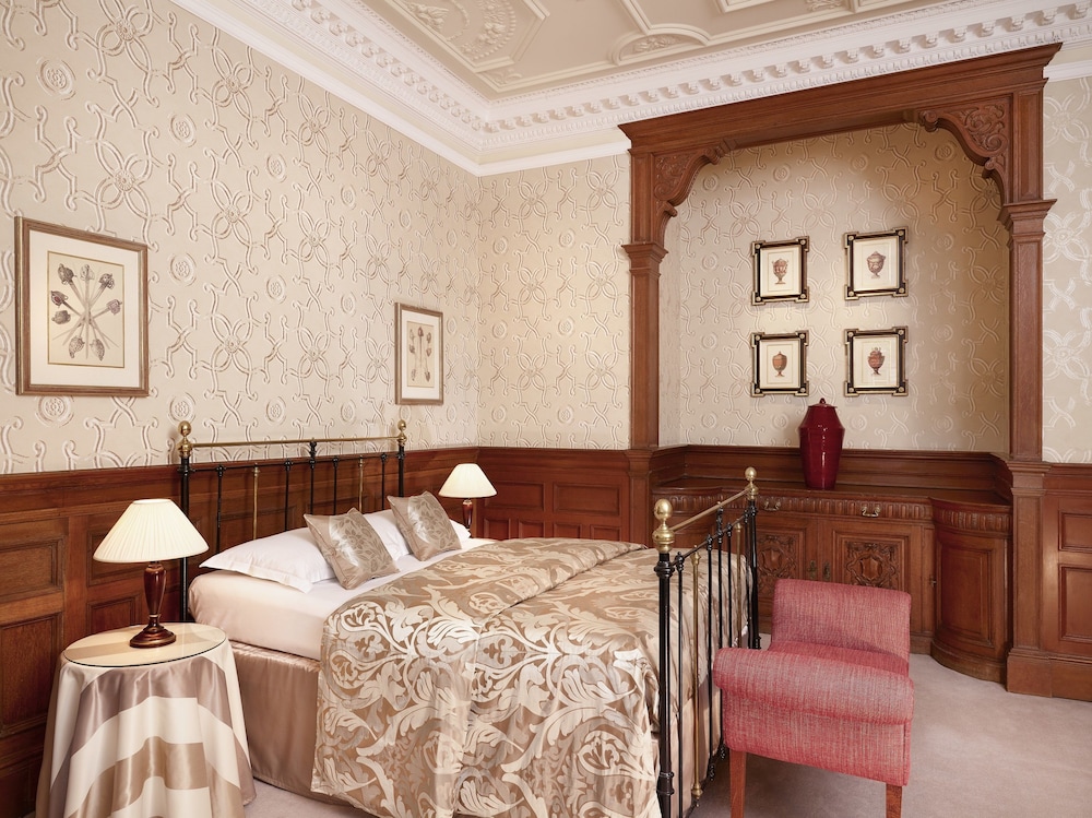 Hapimag Resort Edinburgh (Ex Edinburgh Residence) 17/85