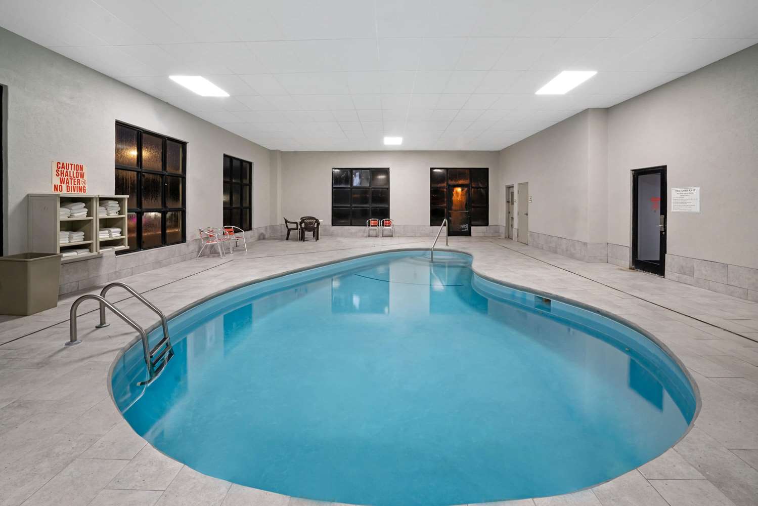 La Quinta Inn & Suites by Wyndham Knoxville North I-75 35/58