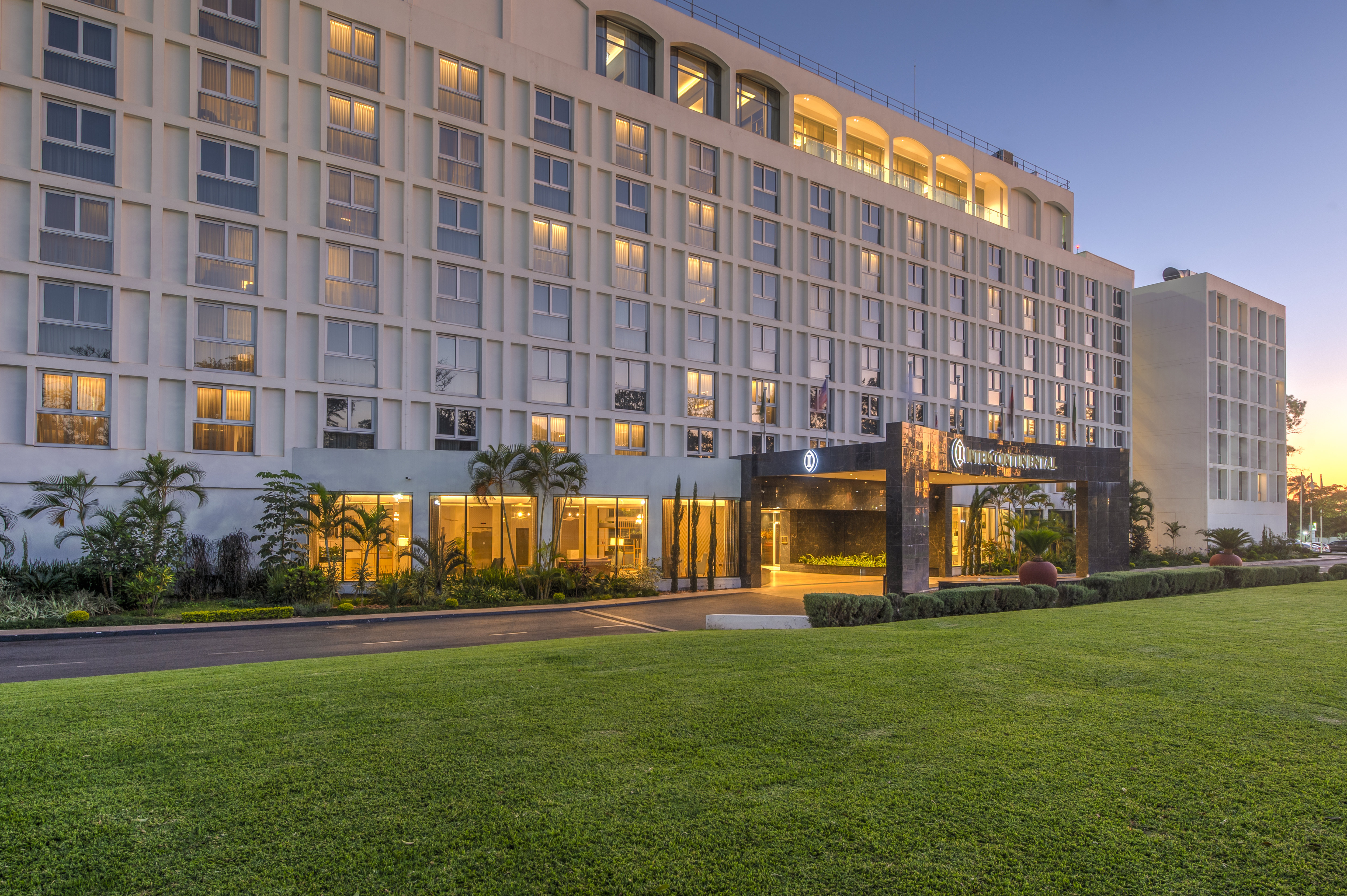 INTERCONTINENTAL LUSAKA 8/71