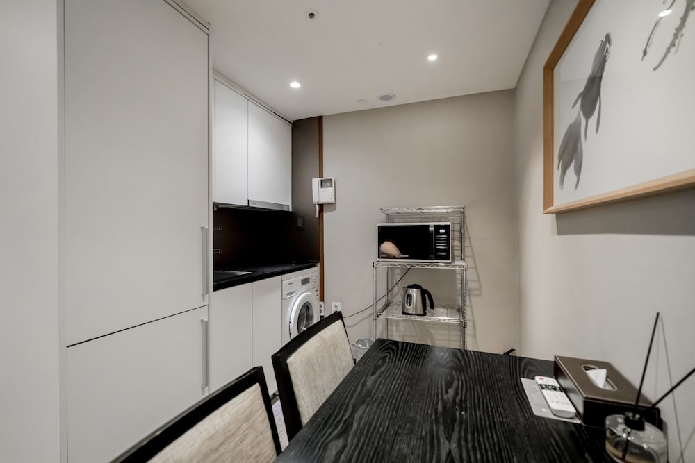 Oriens Hotel Residences 25/58