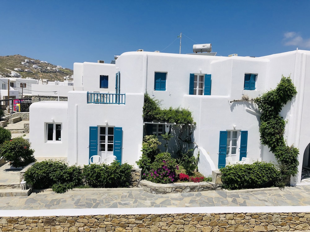 Cyclades Studios 1/49