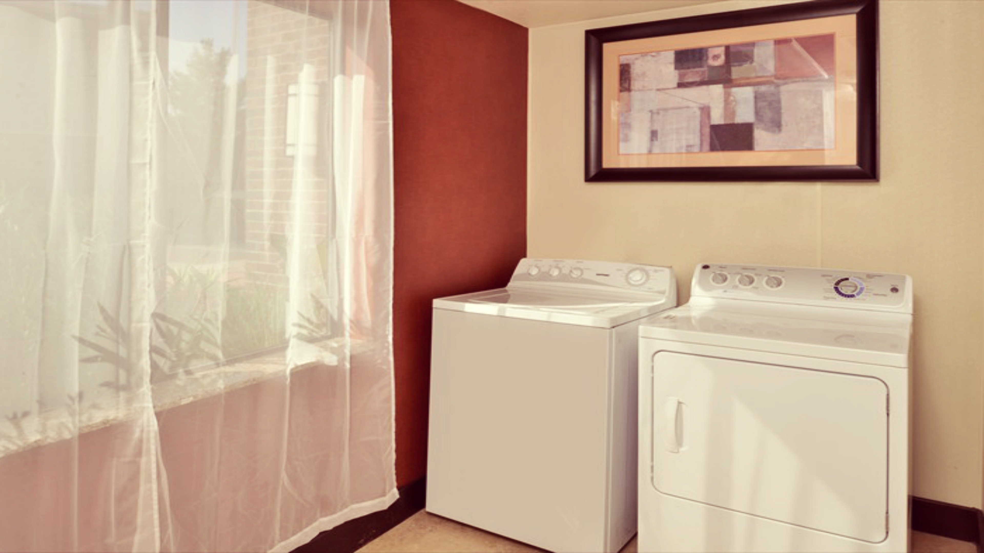 Holiday Inn Express Hotel & Suites Lincoln-Roseville Area 71/71