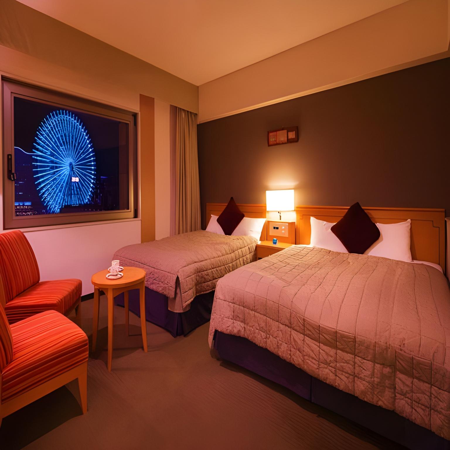 Deluxe, Twin Beds, Ferris Wheel View