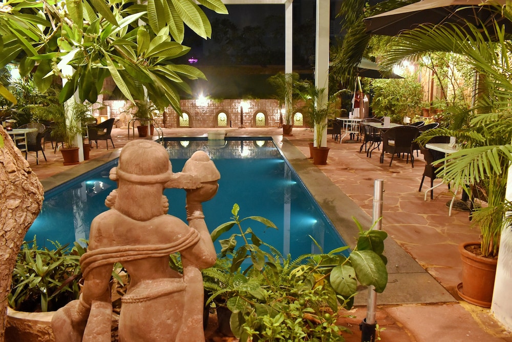 Welcomheritage Mani Mansion 34/39
