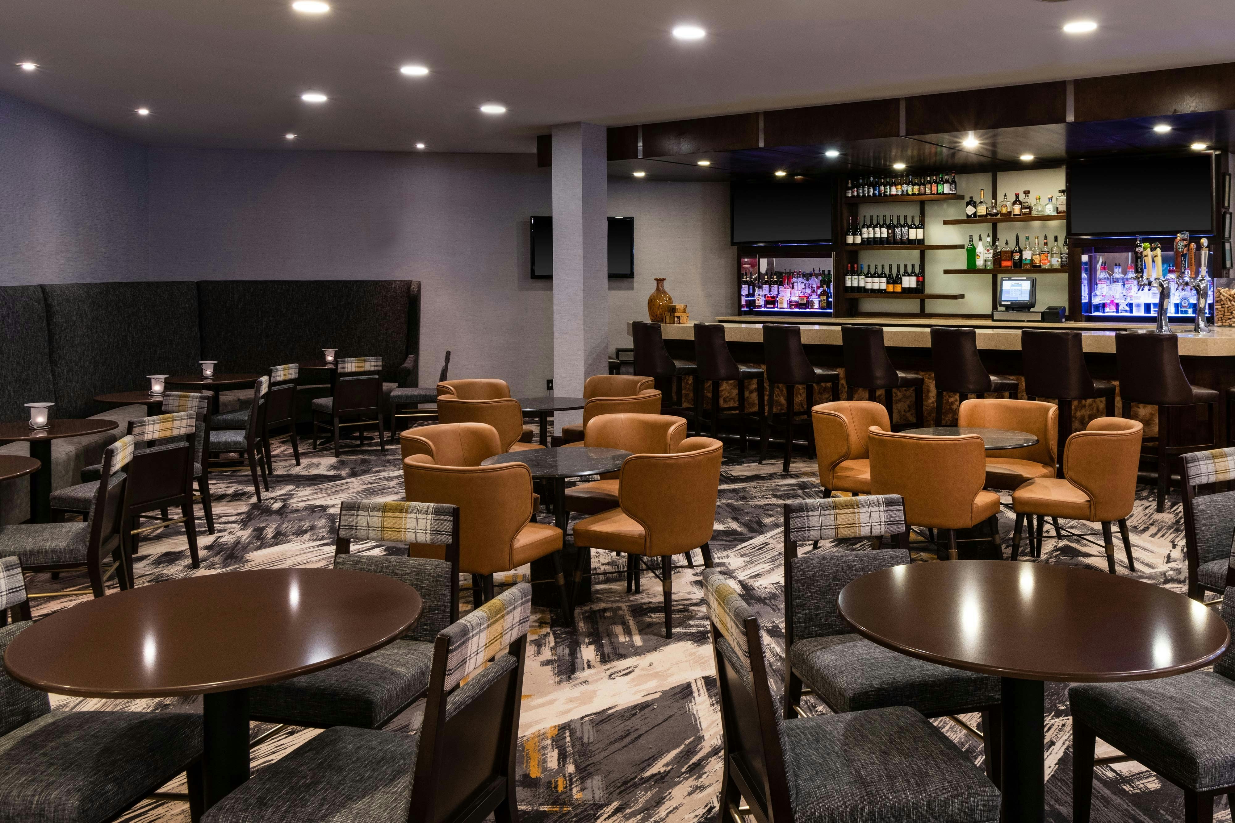 Sheraton Ann Arbor Hotel 61/65