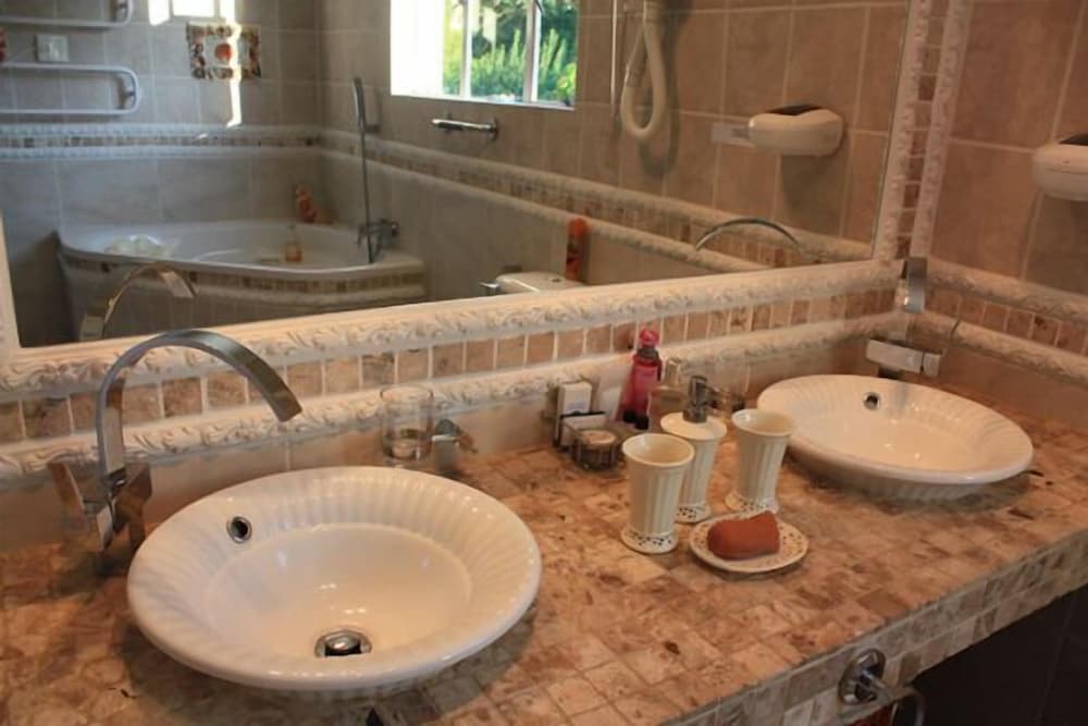 Belurana Collection River Manor 45/50