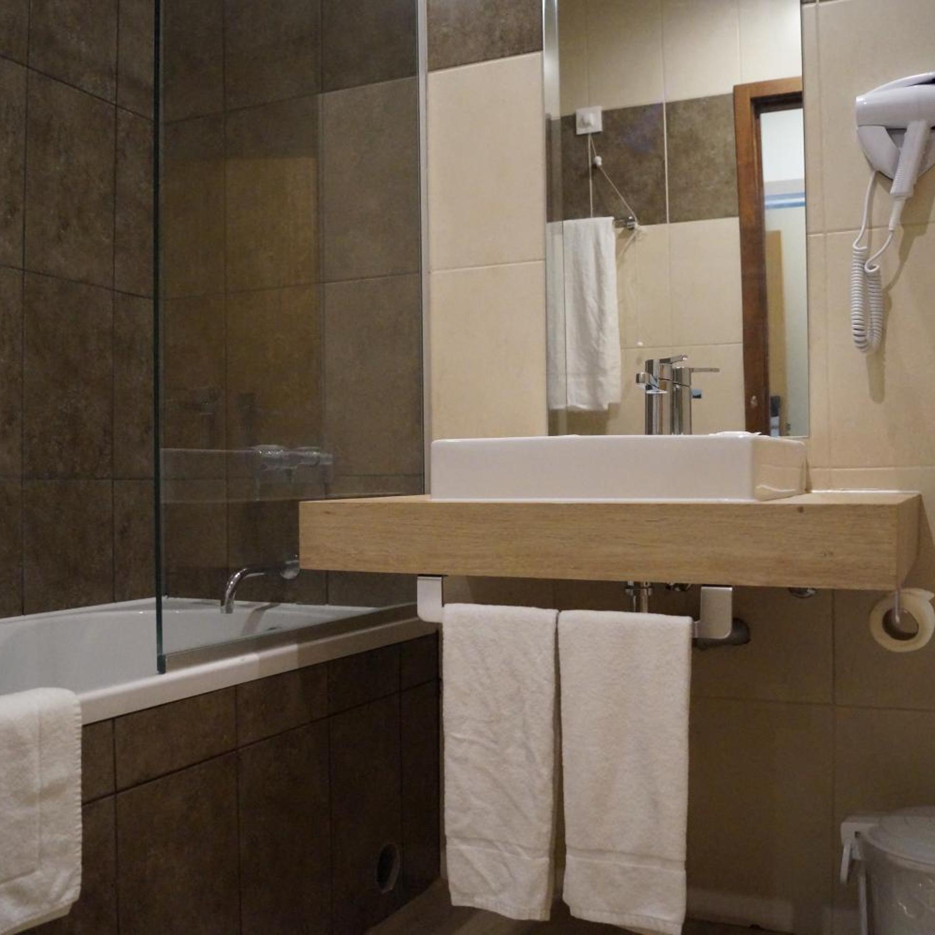 Angra Central Hotel 38/40