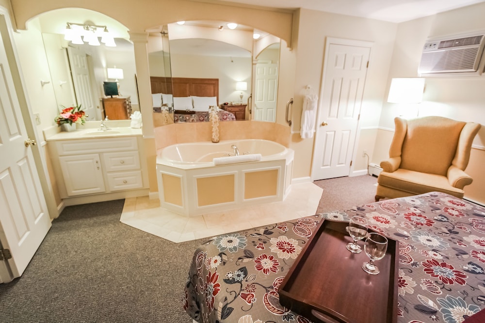 Innseason Resorts Falls At Ogunquit A Vri Resort 33/43