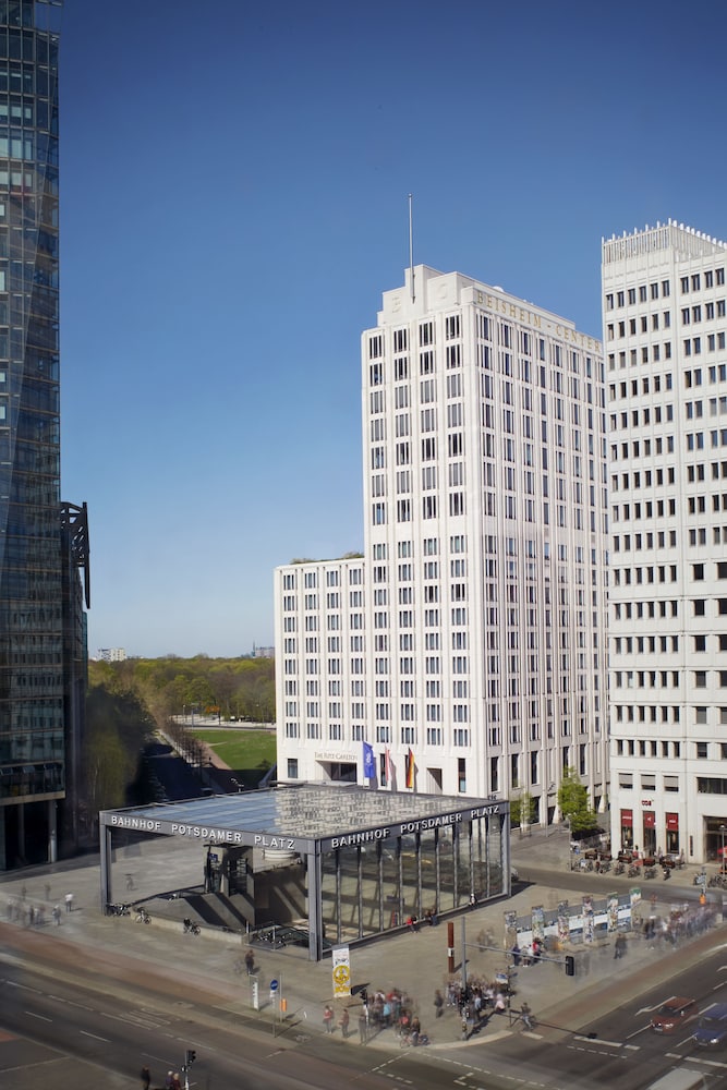THE RITZ-CARLTON, BERLIN in BERLIN