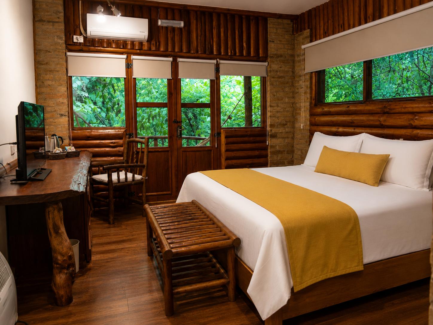 Standard, Double Bed, Jungle View