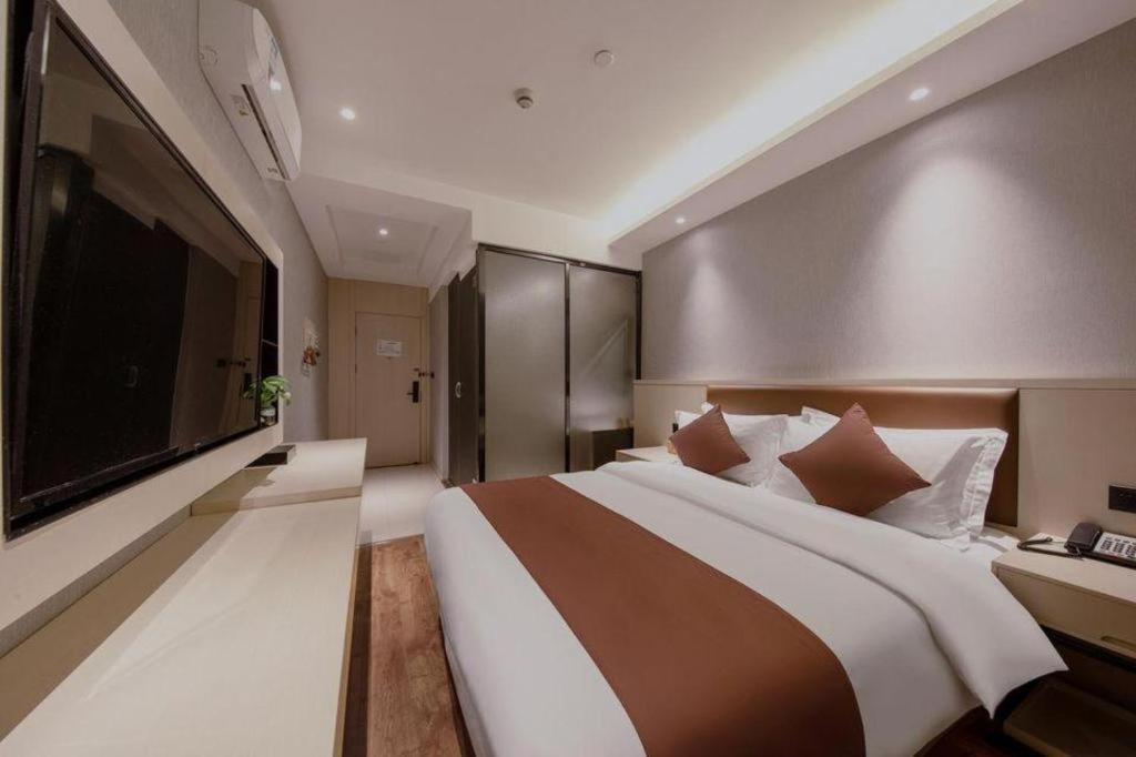 GYA Shanghai Long Distance Passenger Terminal Hotel 15/49