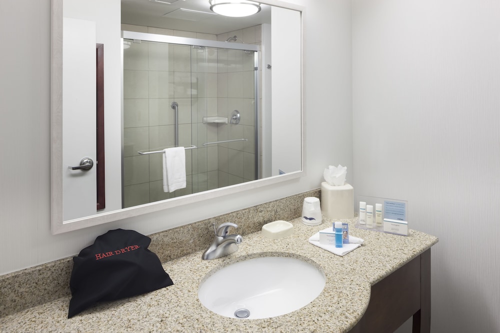 Hampton Inn And Suites By Hilton Oklahoma City Bricktown Ok 25/80