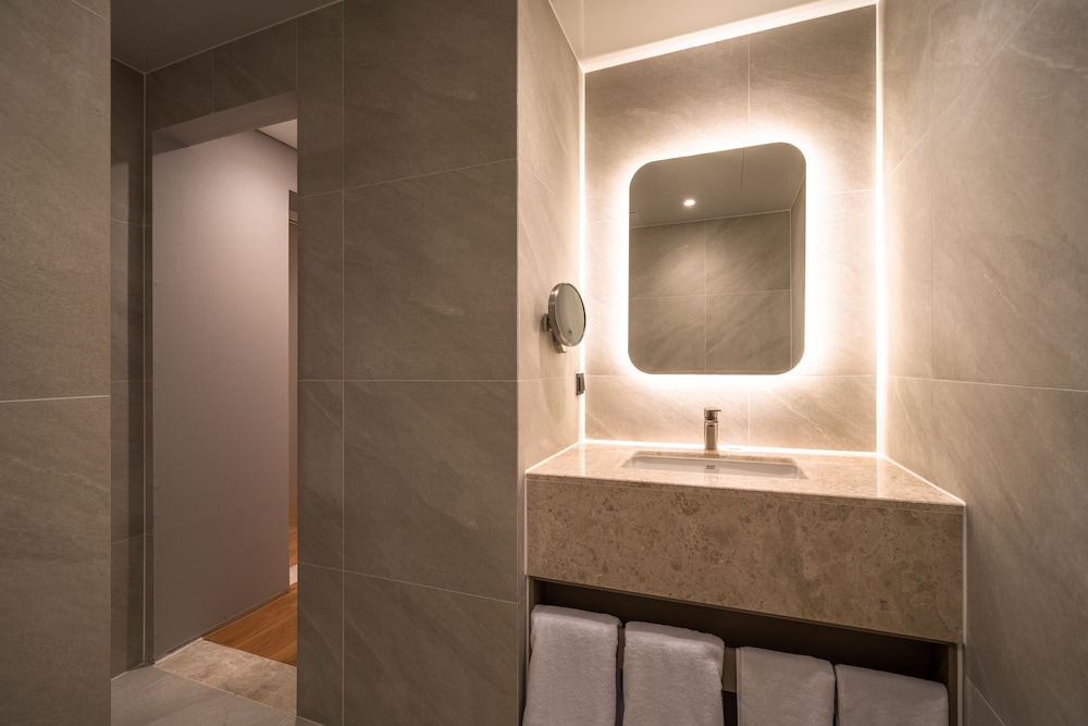 Comfort inn Yeouido 49/50