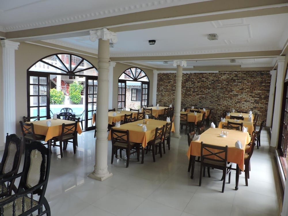 Oasis Beach Resort 31/41