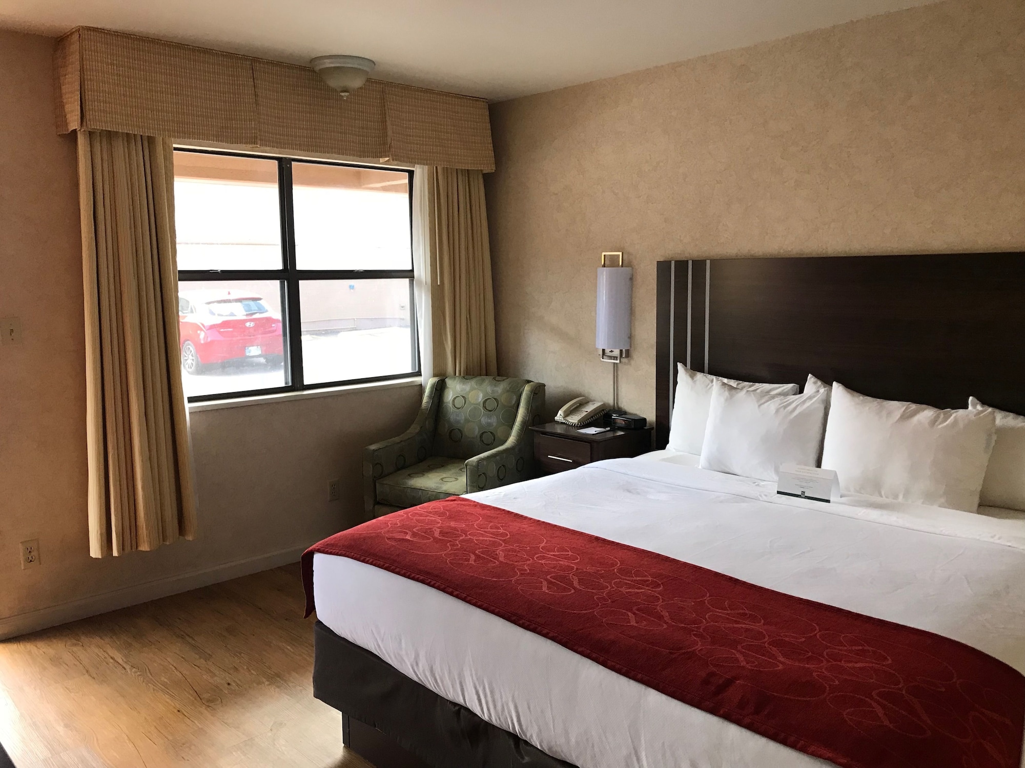 Standard, King Bed