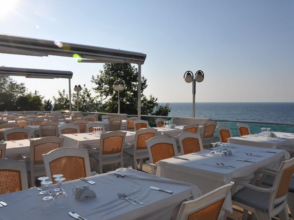Diapolis Hotel 33/50