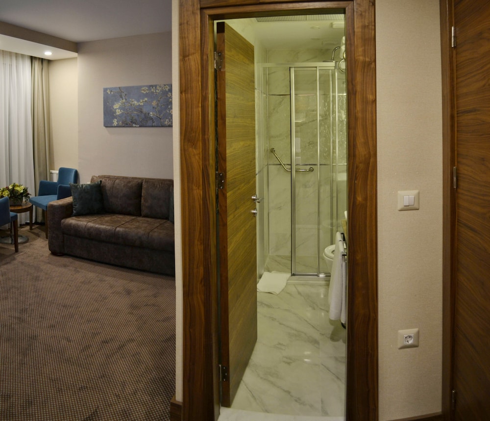 Guler Park Hotel 47/61