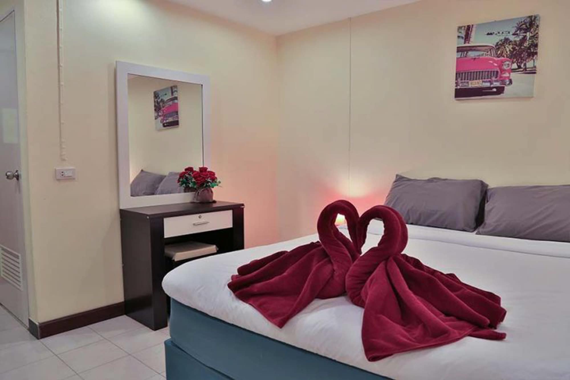 Standard, King Bed