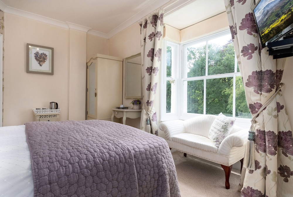 Afon Rhaiadr Country House 15/50
