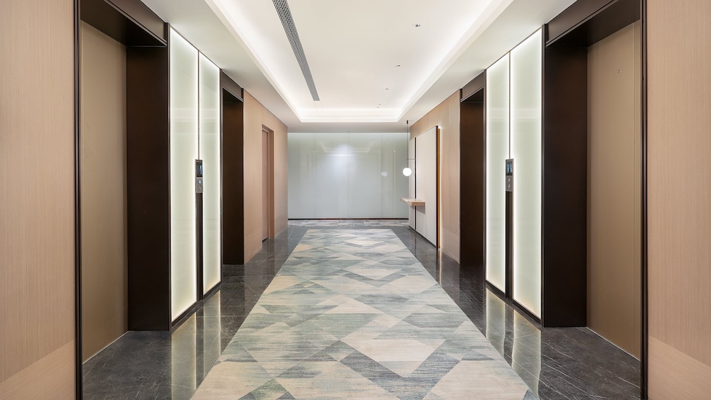 Holiday Inn LIAOYUAN CITY CENTER 8/50