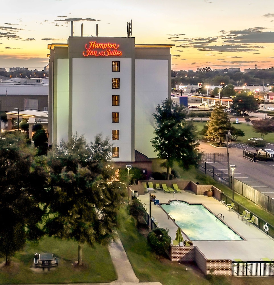 Hampton Inn & Suites Jackson Downtown-Coliseum 5/76