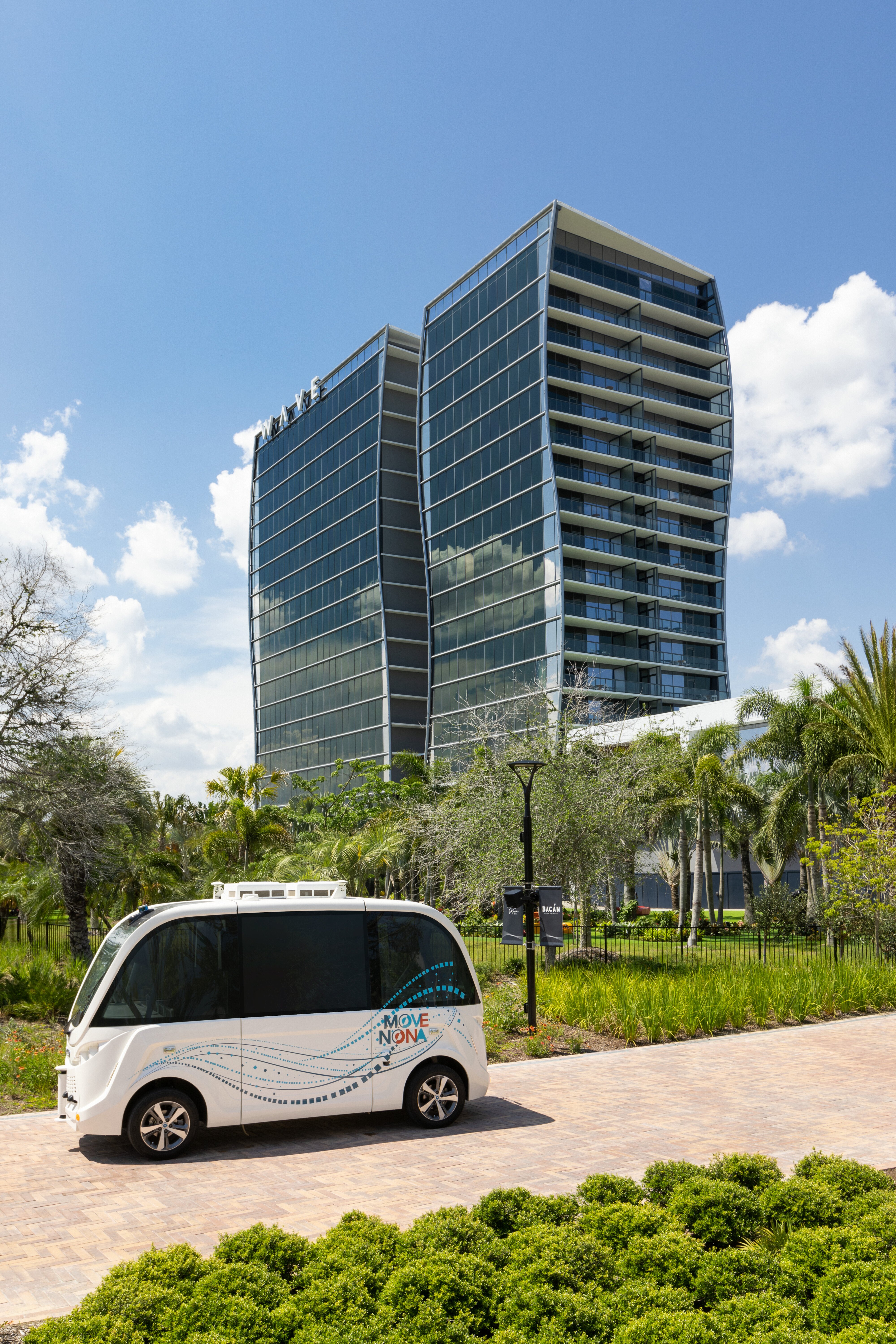 Lake Nona Wave Hotel 27/35