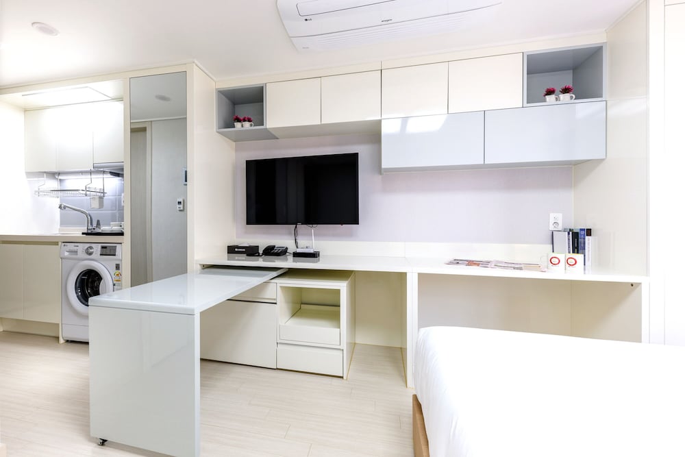 Shin Shin Hotel Seogwipo 45/50