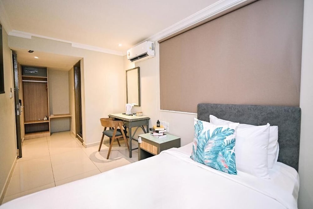 Kingston Hotel 6 at Changkat Bukit Bintang 22/61