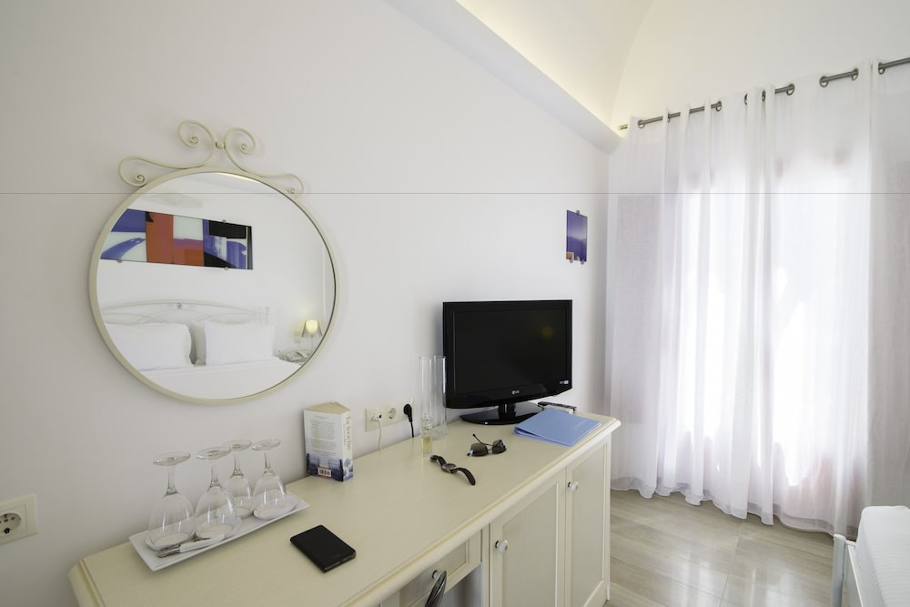 La Mer Deluxe Hotel and Spa 45/75