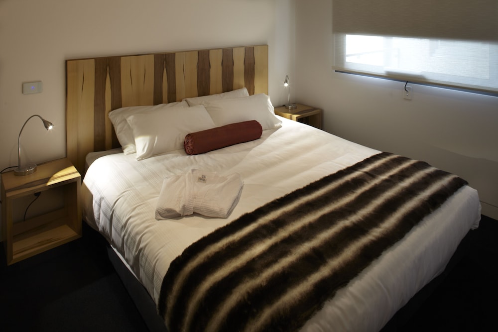 Salamanca Wharf Hotel 32/66