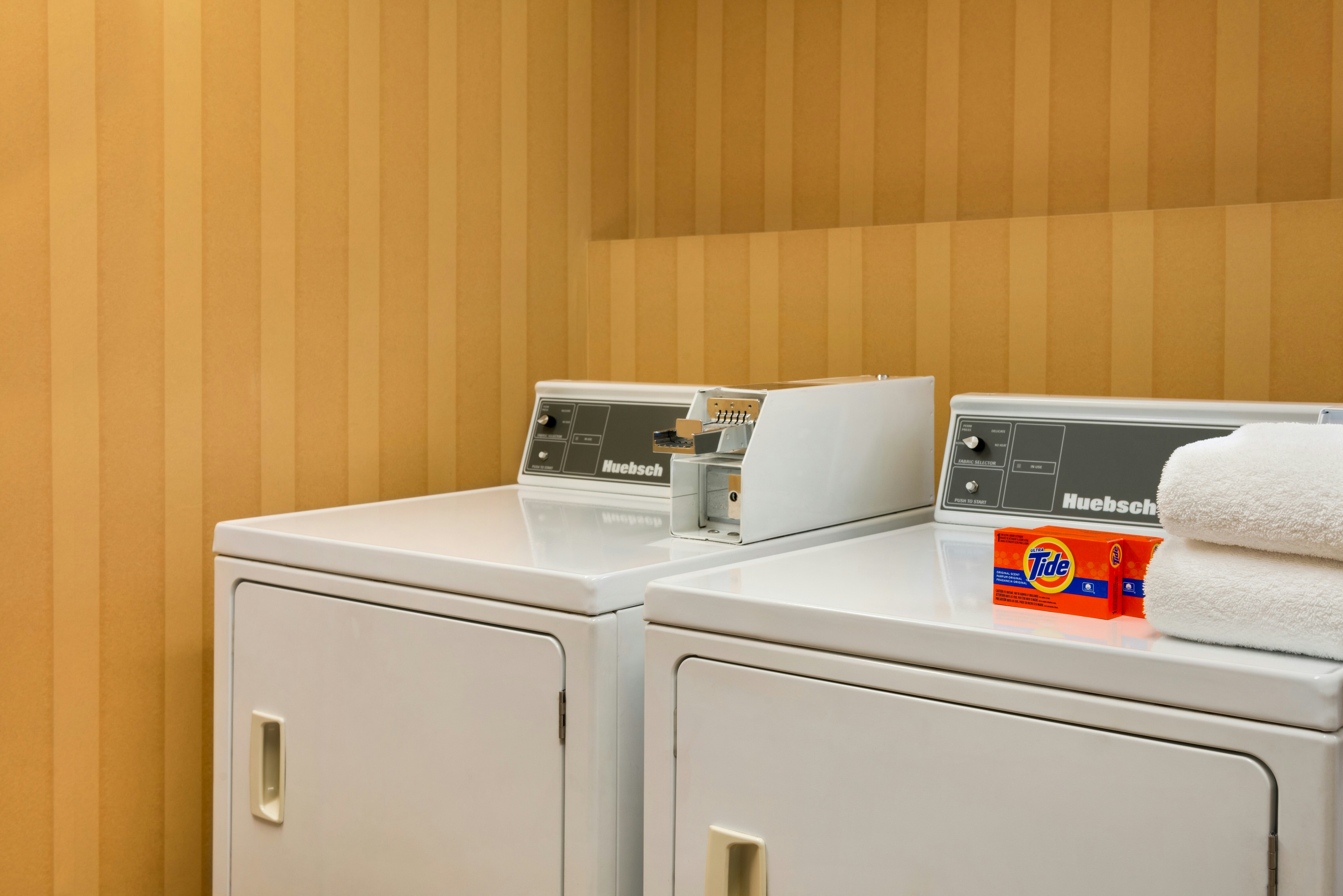 Hampton Inn and Suites by Hilton Langley Surrey 66/72