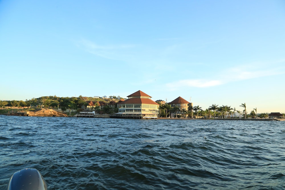 Malaika Beach Resort 34/50