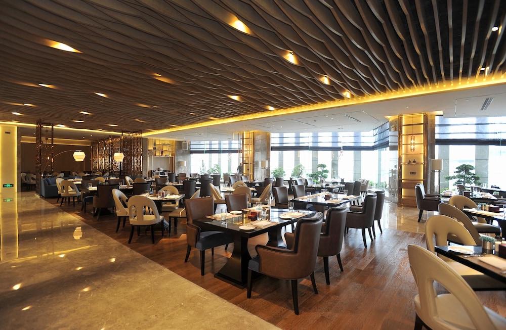 Kande International Hotel 39/50