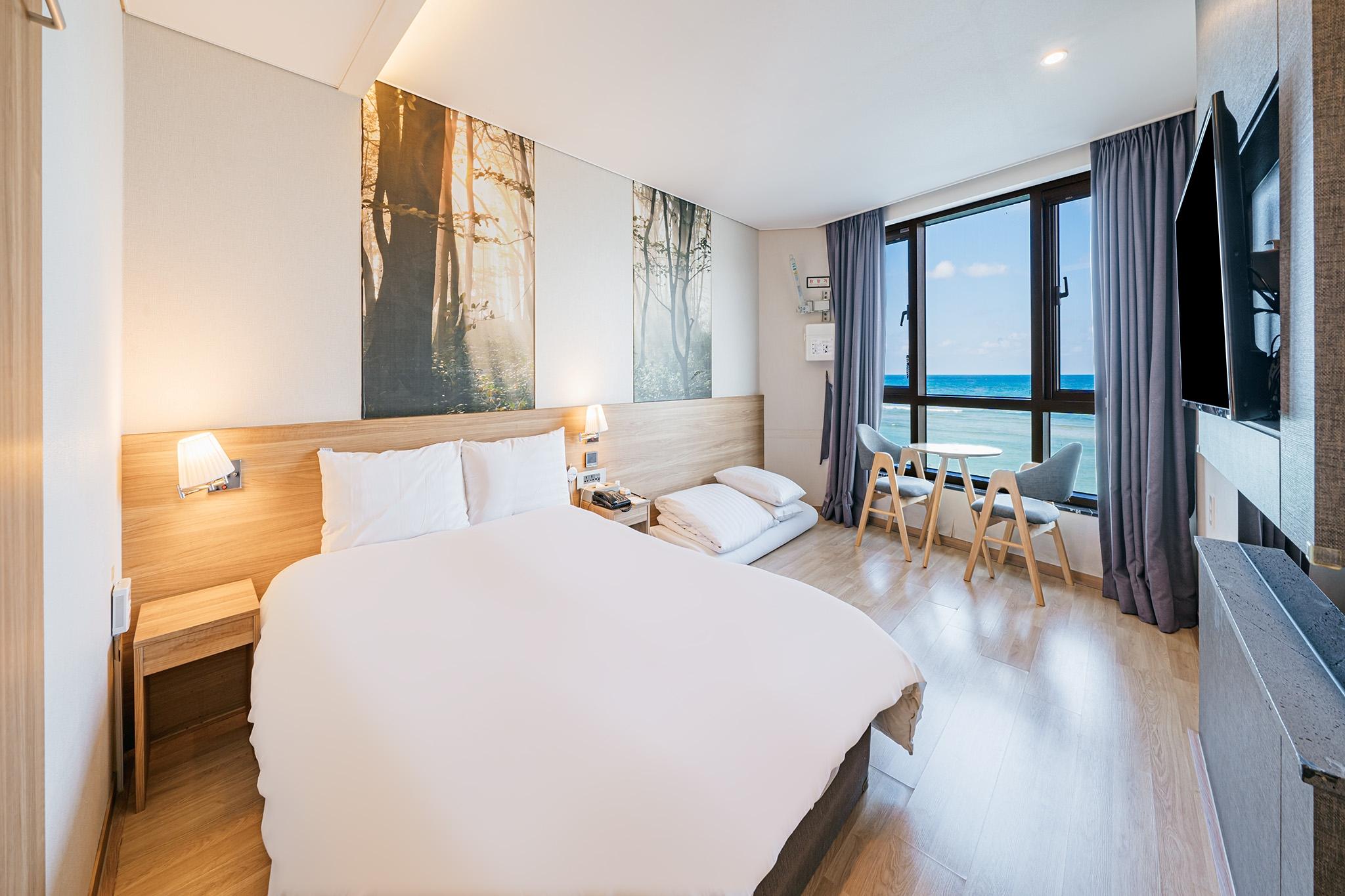 Ondol, Deluxe, Double Bed, Ocean View